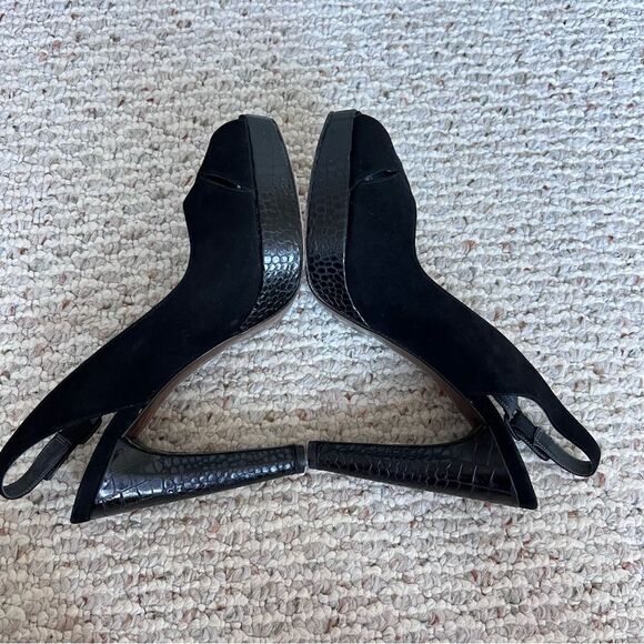 Stuart Weitzman Suede Leather Slingback Sandals - Picture 4 of 11